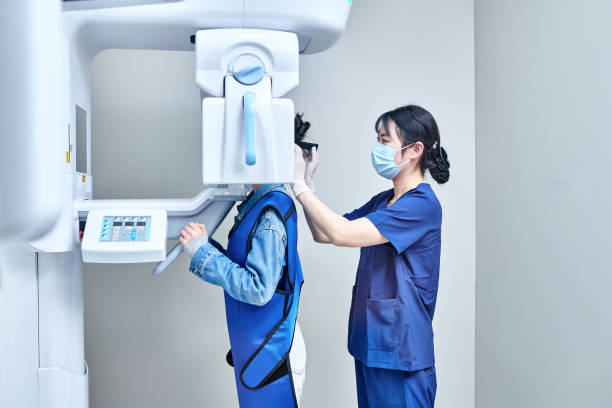 Best Emergency Tooth Extraction  in Montclair State University, NJ